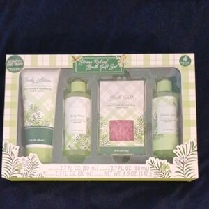 Bath Soak & Bubbles Set